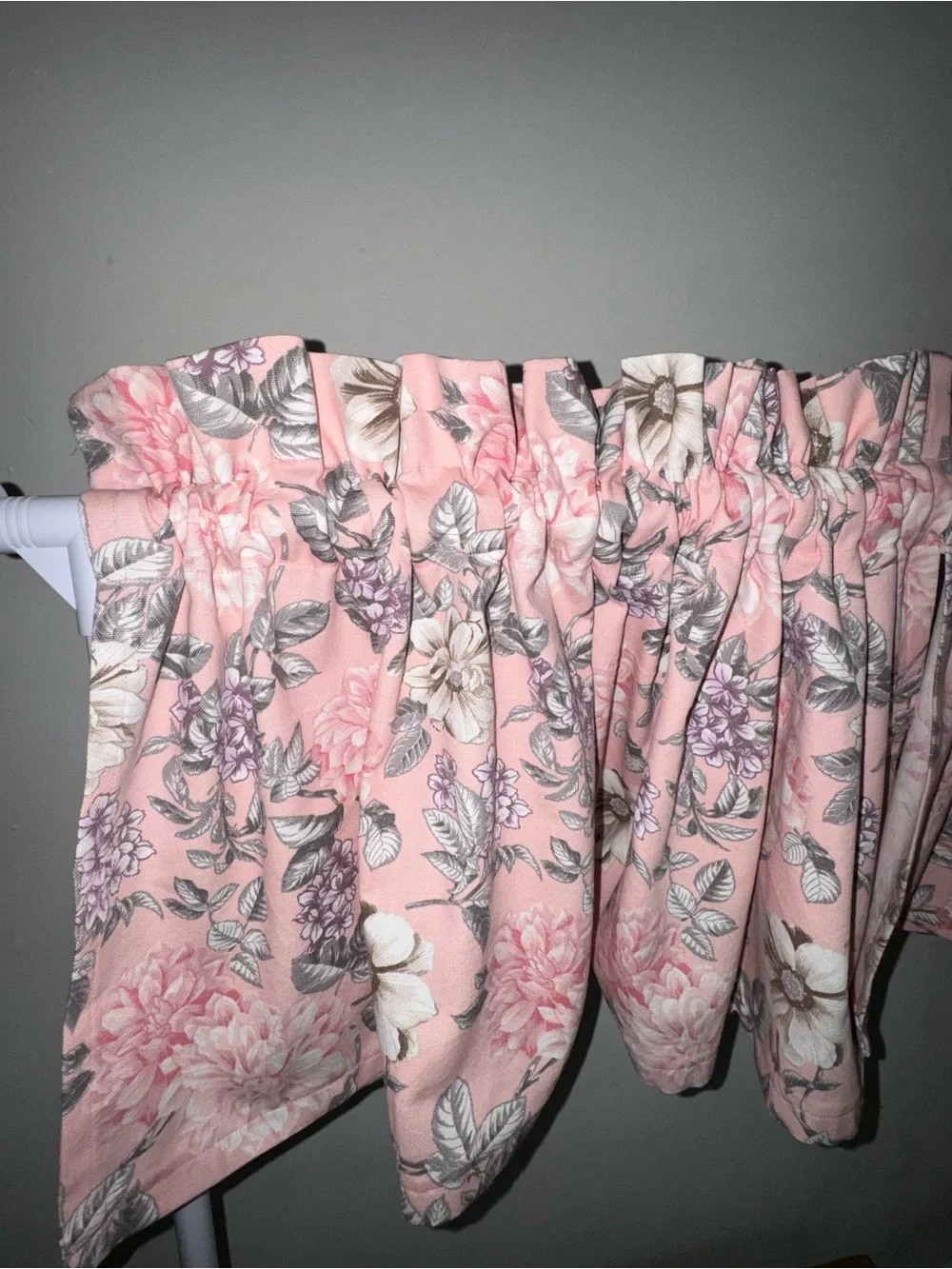 New Set Of 2 Pink Floral Valances
